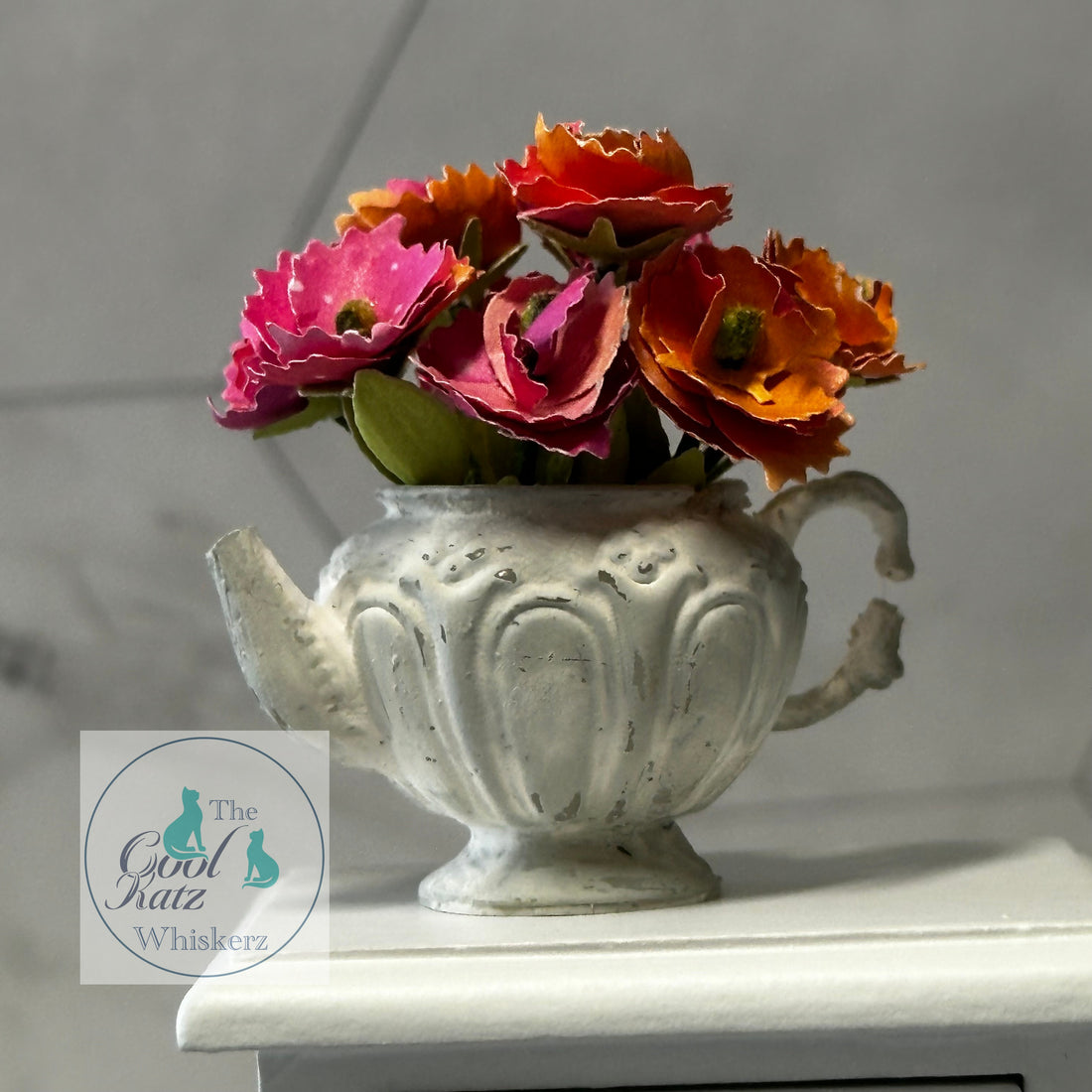 Eiizabeth's miniature floral teapot
