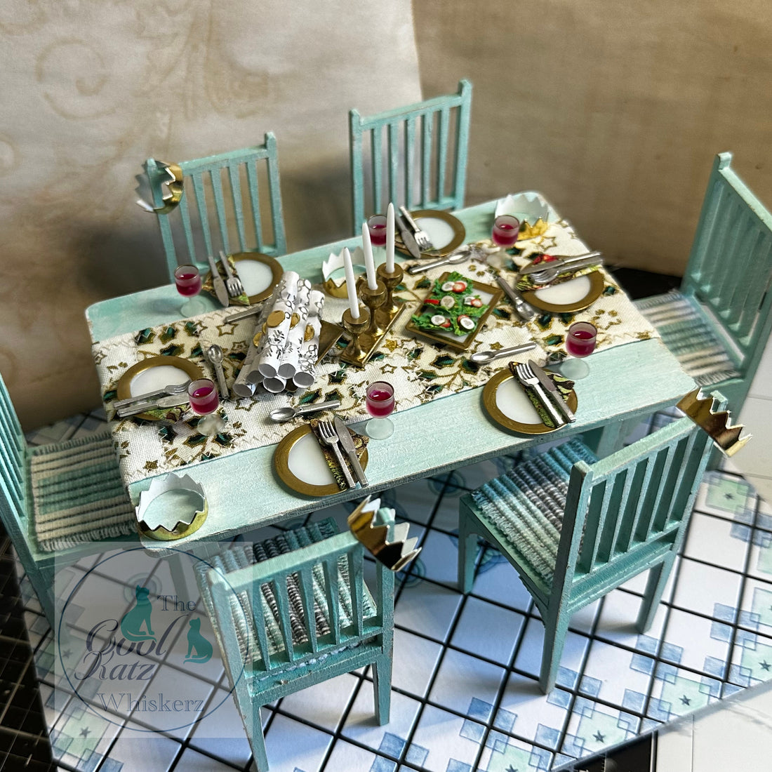 Elizabeth's 1:12 scale Kitchen table & floor