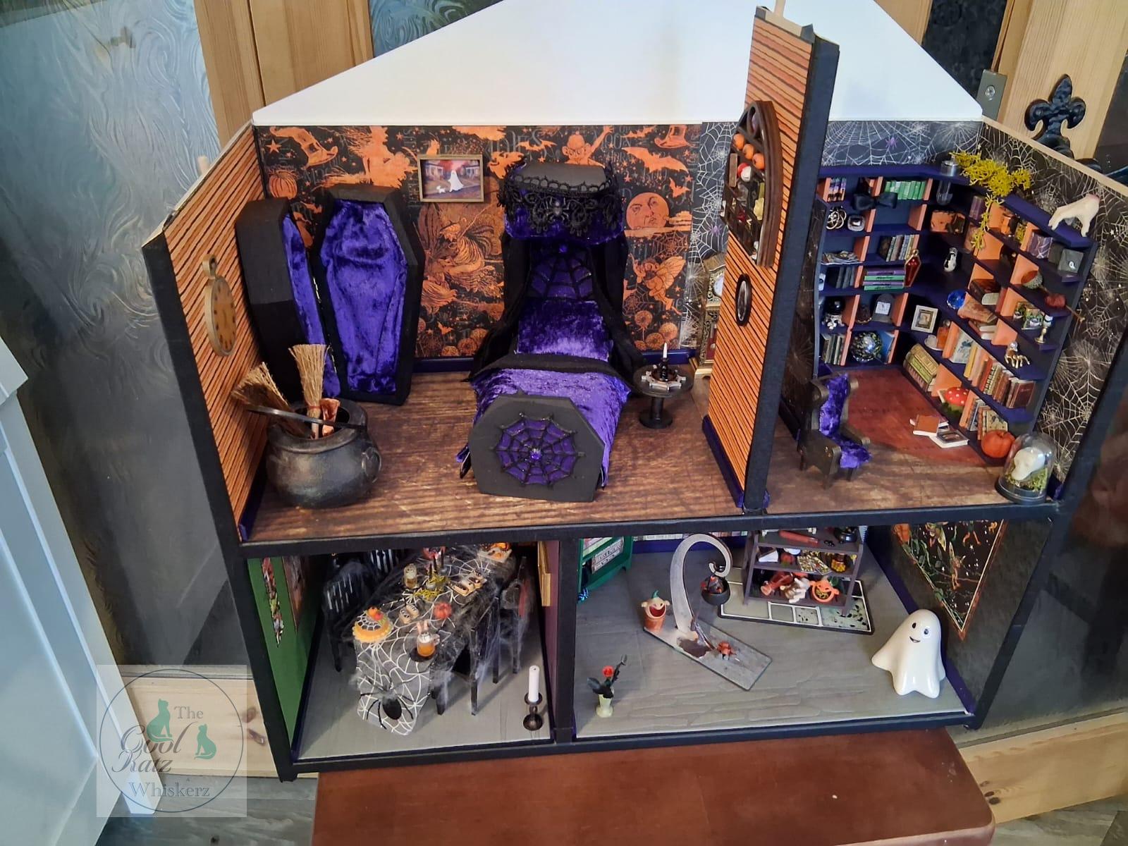 Mary-Ann's Haunted Halloween House