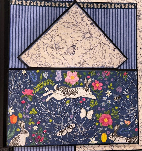 Triangle pocket slots