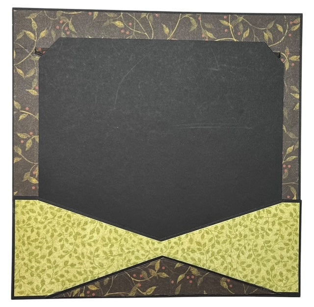 Triangle pocket slots
