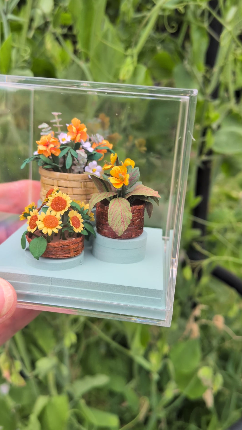 Basket and Summer Flower Miniature Day Class 14th July 10am -4pm