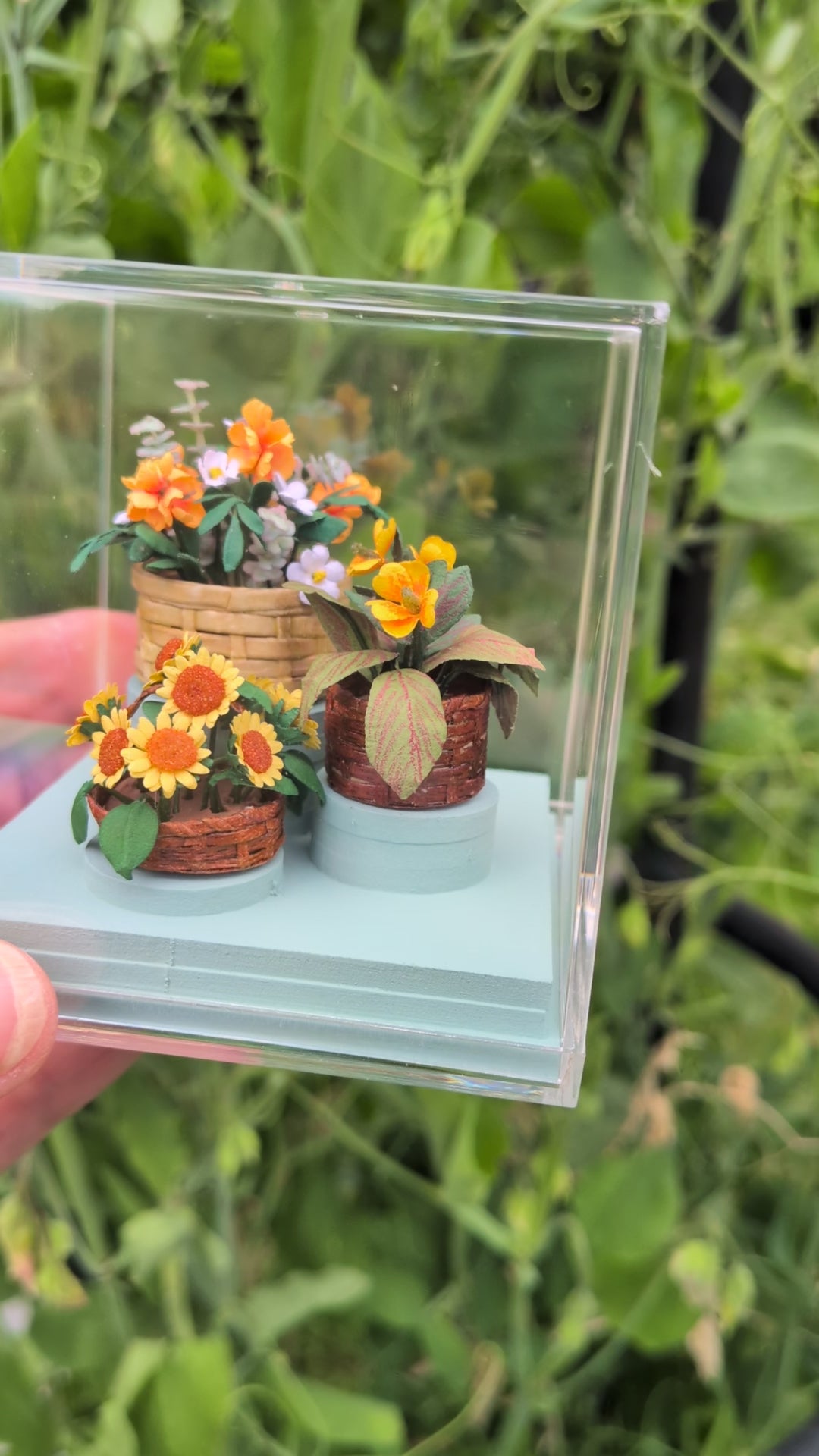 Basket and Summer Flower Miniature Day Class 14th July 10am -4pm